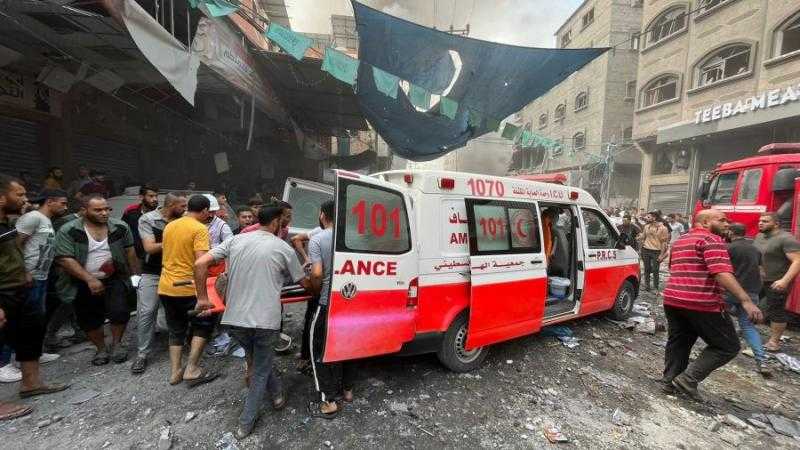 الهلال الأحمر في غزة: نواجه وضعا كارثيا وسيارات الإسعاف مهددة بالتوقف