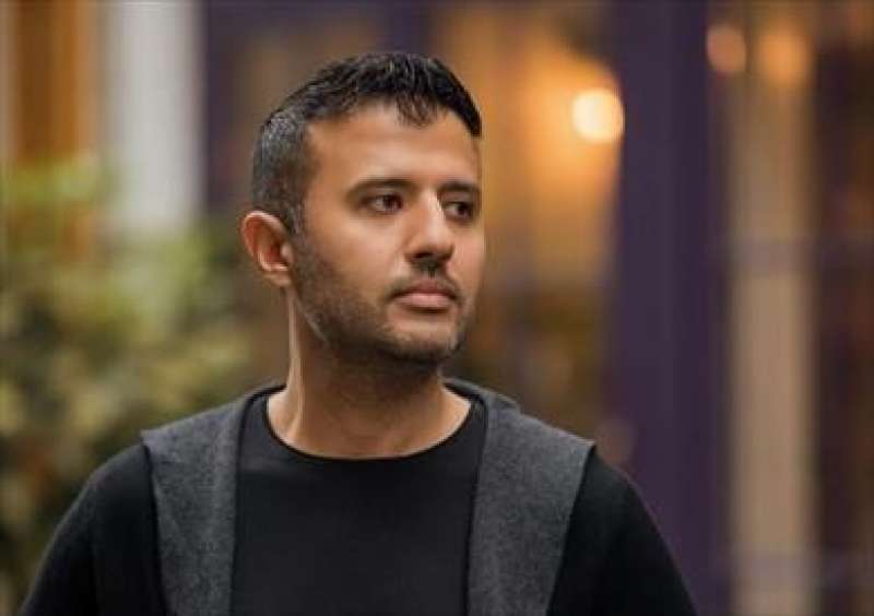 خط أحمر