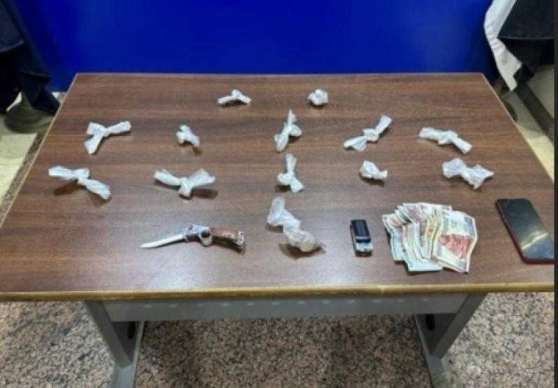 ضبط كميات كبيرة من المخدرات خلال حملة أمنية بمحيط المدارس والجامعات