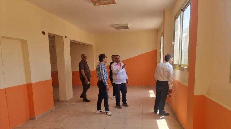 إحالة 12 موظفا للتحقيق لتغيبهم عن العمل في بني عبيد بالدقهلية