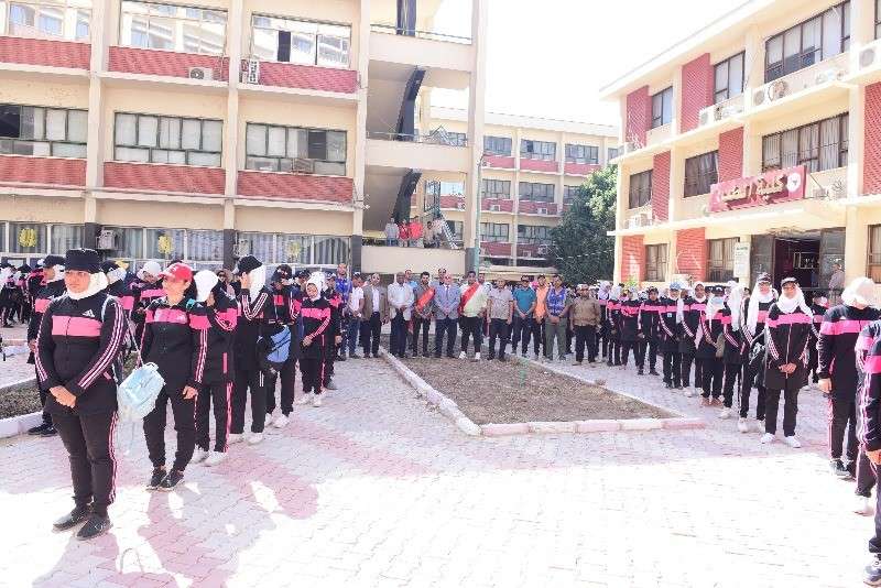 خط أحمر