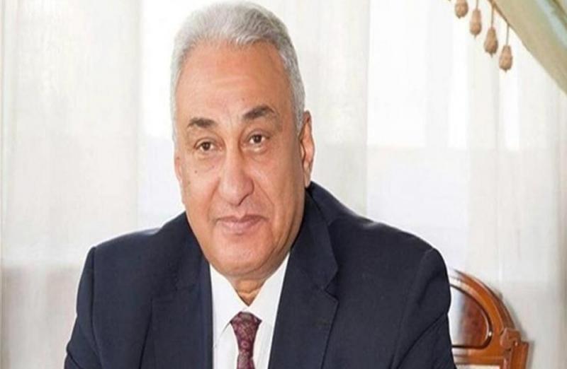 خط أحمر