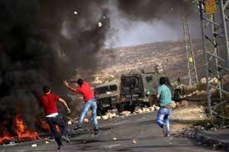 إصابة فلسطينيين برصاص الاحتلال خلال مواجهات بالضفة الغربية