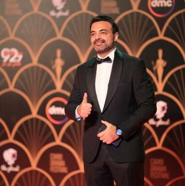 عمرو محمود ياسين: مسلسل 55 مشكلة حب من تأليفي وليس مصطفى محمود