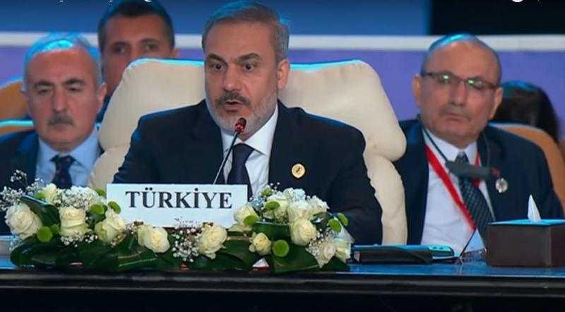 وزير خارجية تركيا: إسرائيل تستهدف المدنيين ولن نسمح بمزيد من معاناة الشعب الفلسطيني