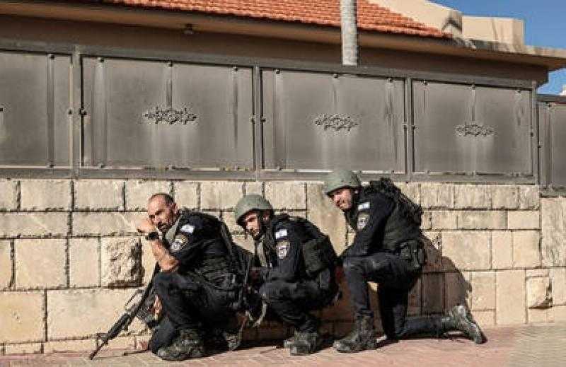 الجيش الإسرائيلي: حزب الله يجر لبنان إلى حرب