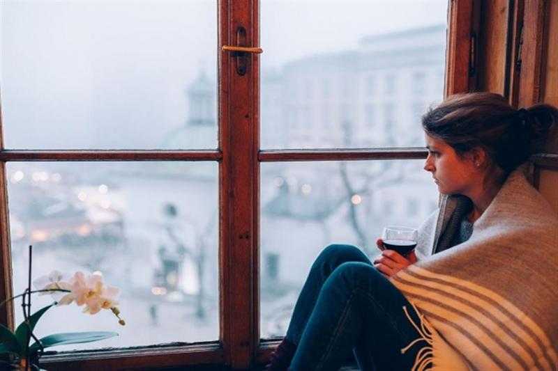 ماذا تعرف عن اكتئاب الشتاء؟.. الأعراض والعلاج