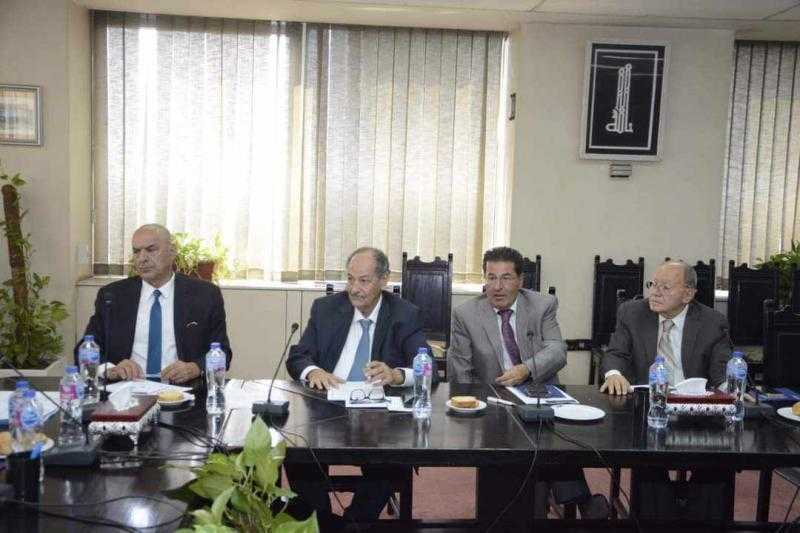 رسميًا.. جمعية رجال الأعمال المصريين تشكل لجنة البريكس وتناقش خطة عملها