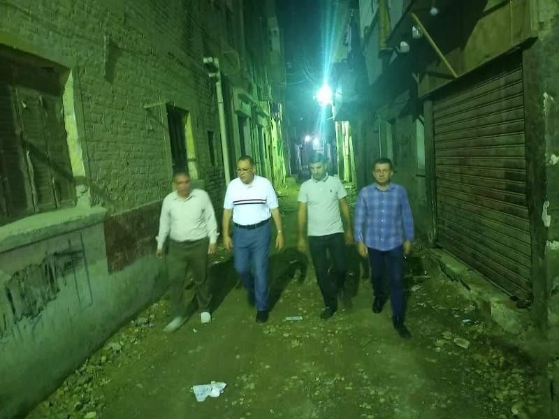 محافظ الشرقية يتابع تركيب بلاط الإنترلوك بالزقازيق | صور
