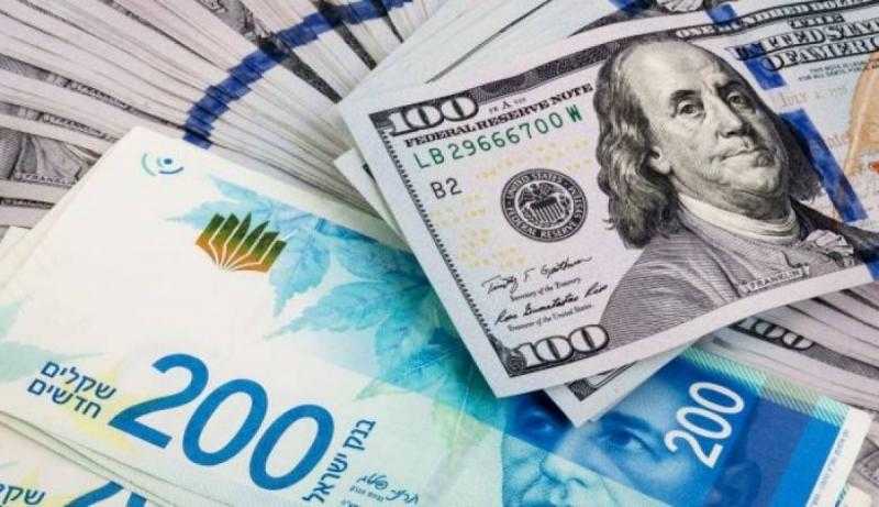 الشيكل يواصل انهياره امام الدولار بسبب الهجوم على غزة