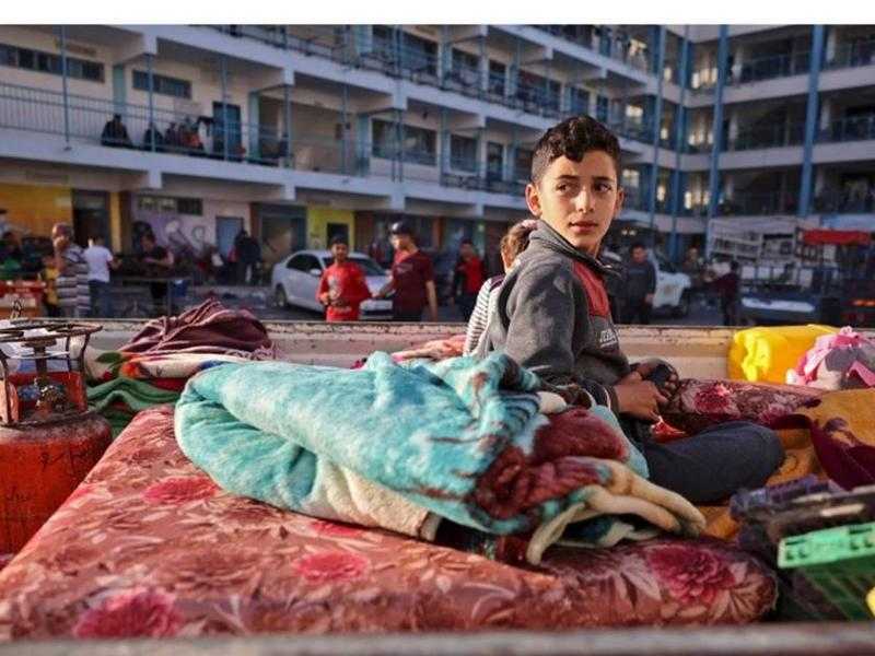 سكان غزة يعانون نقصا شديدا في الخبز بعد تدمير الاحتلال الإسرائيلي 14 مخبزا