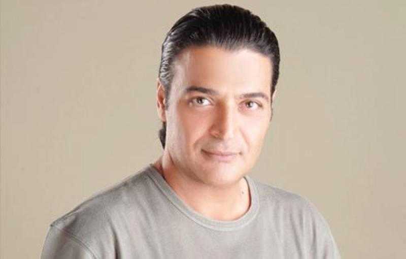 حميد الشاعري يدعم القضية الفلسطينية بكل لغات العالم