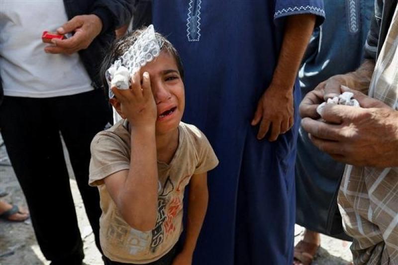 مدير ”أونروا”: 70% من الذين قُتلوا في فلسطين خلال آخر 3 أسابيع نساء وأطفال