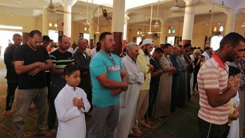 أمين الفتوى: 8 أعذار شرعية تبيح عدم أداء الصلاة في جماعة