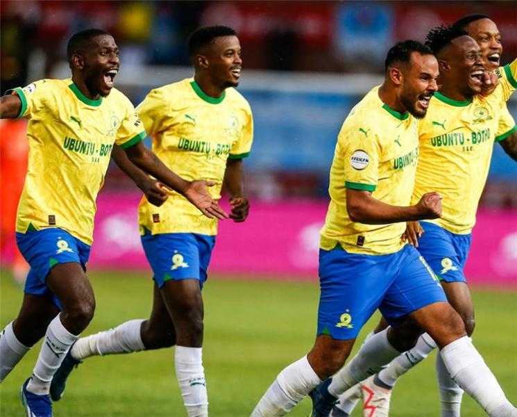 سيرينو يقود تشكيل صن داونز أمام الأهلي اليوم في الدوري الإفريقي