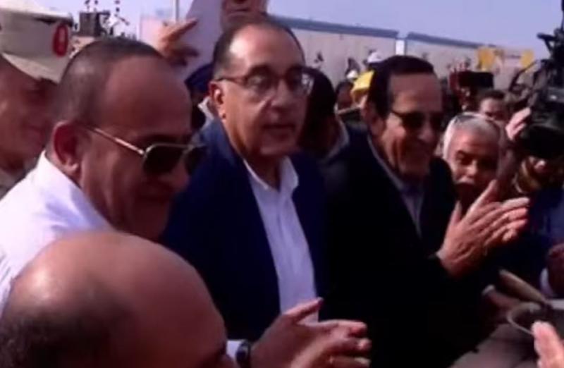 خط أحمر