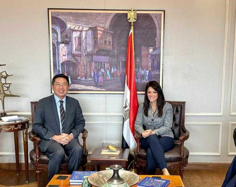 المشاط تلتقي سفير جمهورية سنغافورة لدى مصر لمناقشة سبل دفع مجالات التعاون الثنائي بين البلدين
