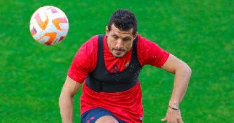بعد واقعة شريف المشينة.. إيقاف طارق حامد مباراتين في الدوري السعودي وتغريمه