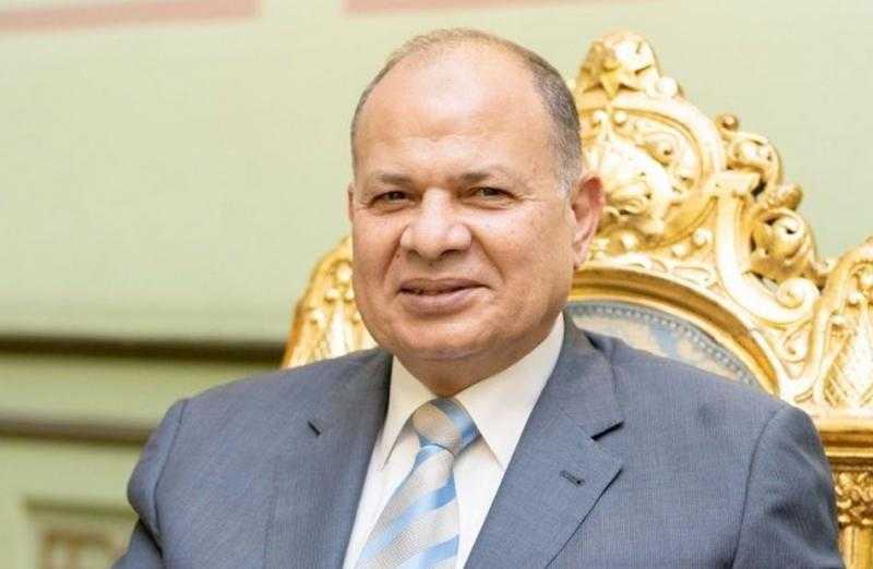 محافظ أسيوط يناقش مع النواب مشاكل المواطنين واستعراض خطط التنمية