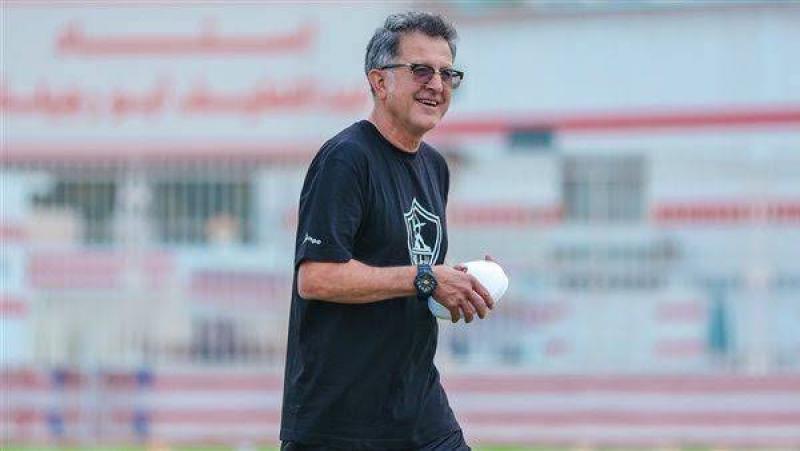حسام حسن: مصلحة الزمالك أهم من الشرط الجزائي لأوسوريو
