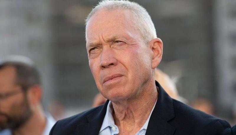 وزير الدفاع الإسرائيلي: لسنا معنيين بحرب مع حزب الله