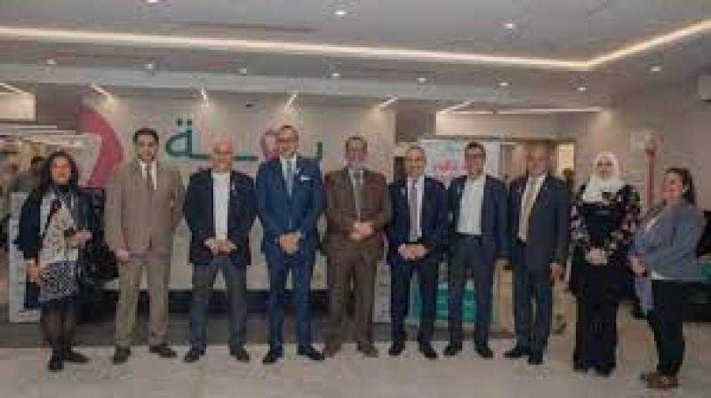 رئيس مجلس إدارة EBank يزور مستشفى بهية لتقديم الدعم السنوي «صور»