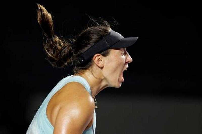 بيجولا تتأهل لنهائي البطولة الختامية للتنس