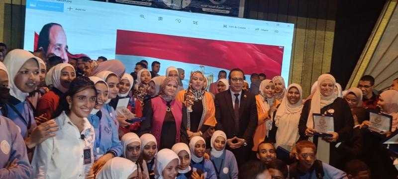 نقيب التمريض: النقابة زارت 20 محافظة لدعم الرئيس السيسي والقضية الفلسطينية والوقوف على تحديات المهنة | صور