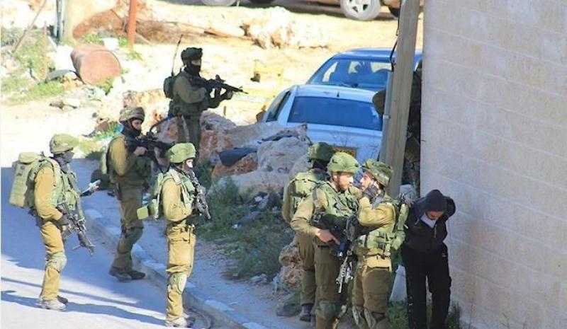 إعلام فلسطيني: قوات الاحتلال تقتحم مدينة الخليل بالضفة الغربية