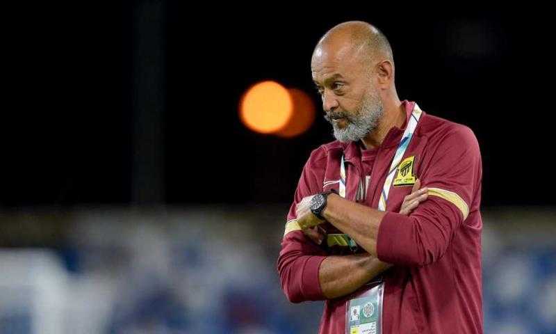 اتحاد جدة يقيل مدربه البرتغالي نونو سانتو