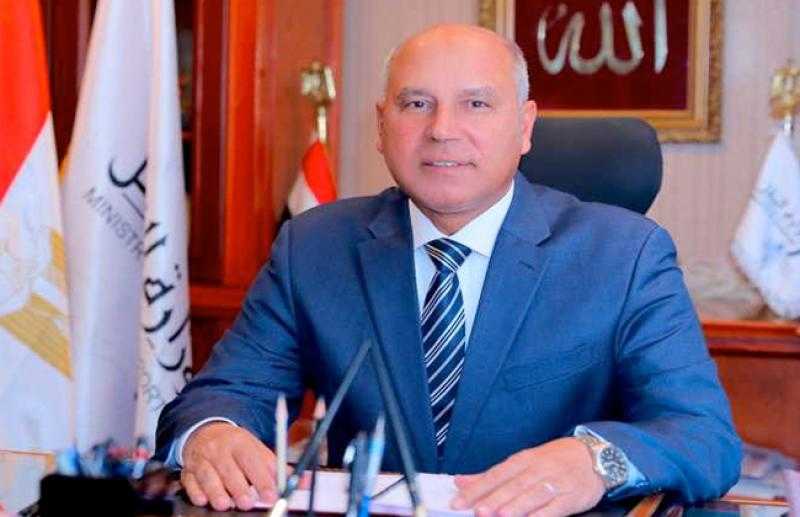 وزير النقل يكشف مفاجأة حول أسعار المترو والقطارات
