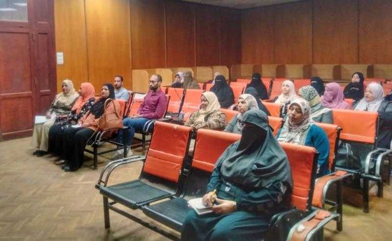 تنظيم تدريب خاص بتنمية المهارات الإشرافية والقيادية لمشرفات تمريض المستشفيات بمطروح
