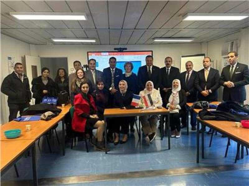 وفد «الرعاية الصحية» يزور فرنسا للاطلاع على أحدث التقنيات الطبية