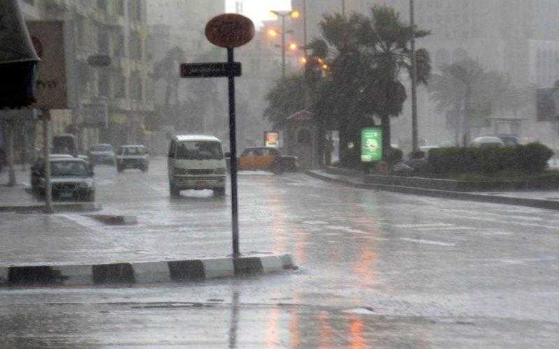رعد وأمطار.. الأرصاد تحذر من حدوث تقلبات جوية خلال الساعات القادمة.. فيديو