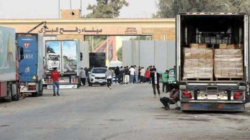 عضو التحالف الوطني: قافلة المساعدات الثانية لغزة تشمل 120 شاحنة بها 2000 طن غذاء