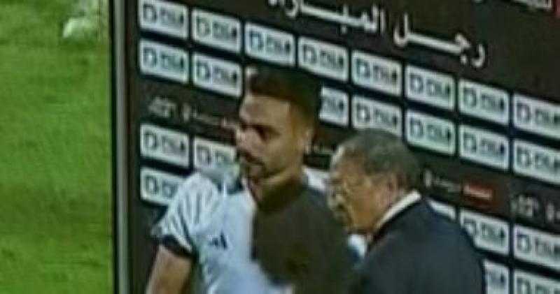 أيمن موكا لاعب الجونة يحصل على جائزة رجل مباراة فريقه أمام الأهلي