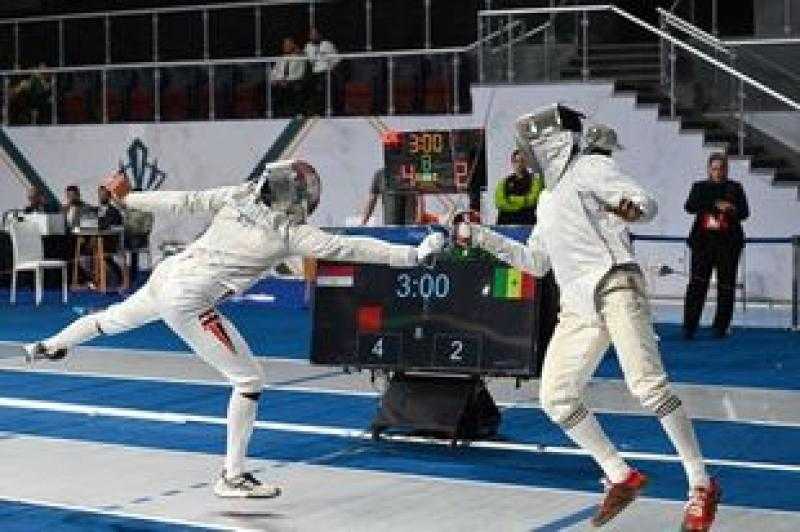 بطل منتخب السلاح: ”رفضت مصافحة اللاعب الإسرائيلي لأني مكنتش طايق أبص في وشه”