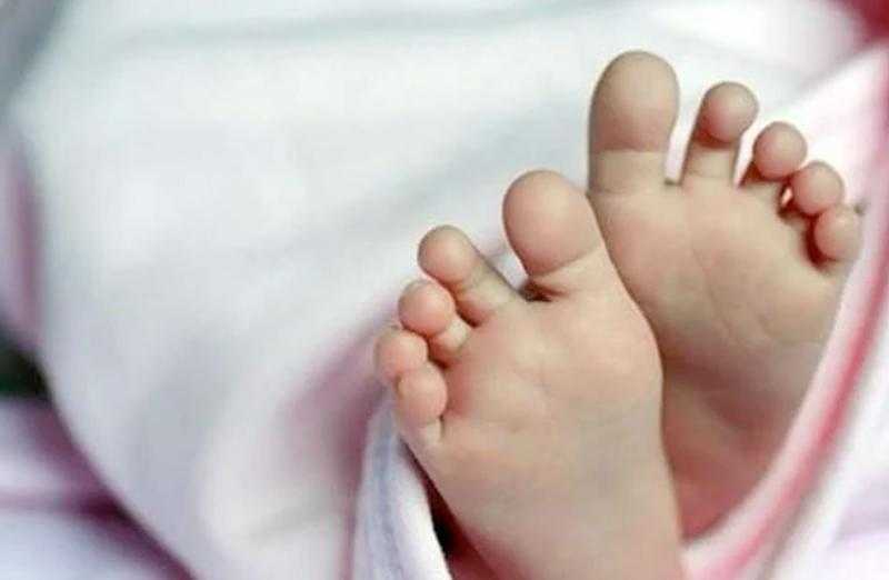 مصرع طفلة سقطت من الطابق الرابع بمنزلها في جرجا