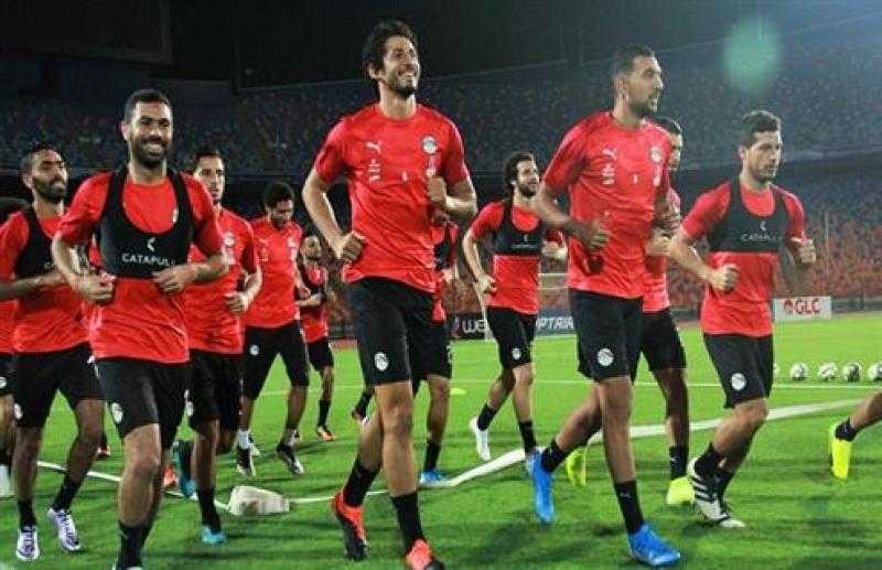 المنتخب الوطني يبدأ معسكره اليوم.. وصلاح ينضم للتدريبات غدا