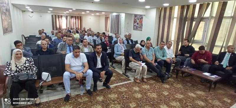اتحاد عمال الجيزة يطلق حملة ”شارك.. اصنع مستقبلك.. وانتخب السيسي”