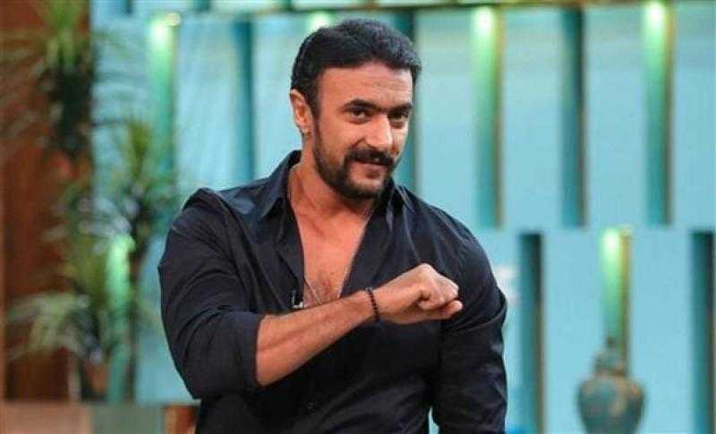 أحمد العوضي رفقة عصام السقا من كواليس ”الإسكندراني”