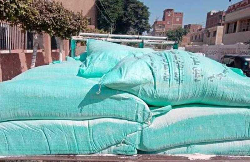 تموين البحيرة: ضبط صاحب مخبز في كفر الدوار استولى على 17 جوال دقيق مدعم
