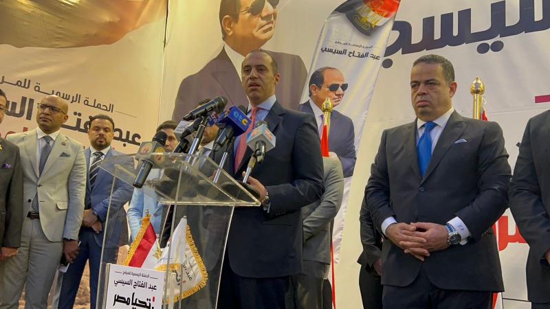 رئيس الحملة الانتخابية للسيسي: مرشحنا لم يقدم لأول مرة فهو شخصية لديه الآلاف من الإنجازات