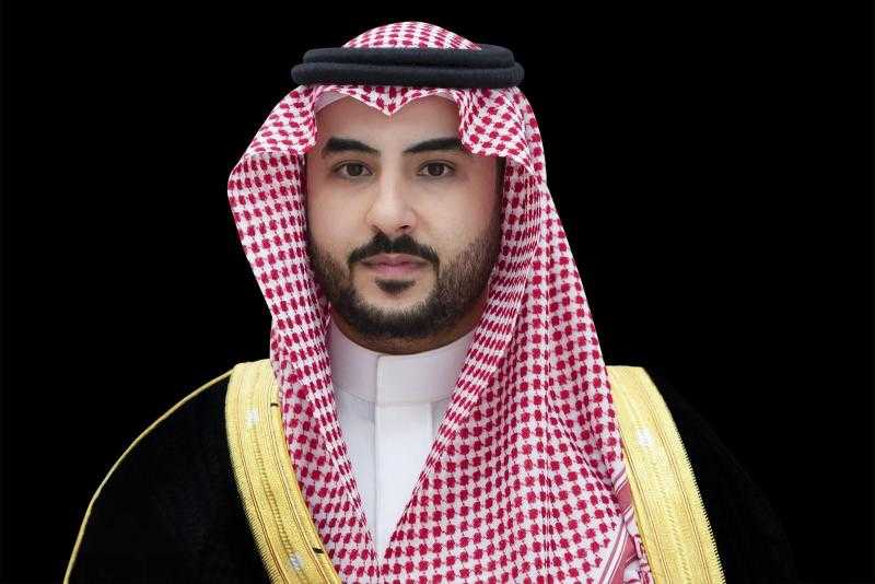 وزير الدفاع السعودي يُؤكد لوزير الجيش الفرنسي ضرورة الوقف الفوري للعمليات العسكرية في غزة