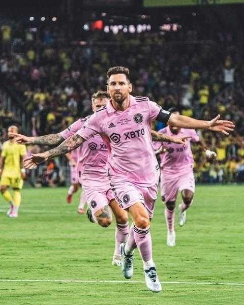 إنتر ميامي بعشرة لاعبين ودون ميسي يفوز على شارلوت في الدوري الأمريكي
