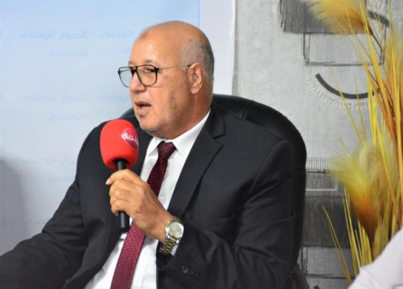 خط أحمر