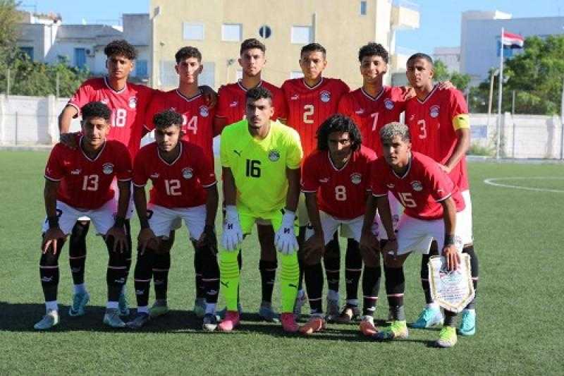 «ملهاش علاقة بالقرابة».. بركات يدافع عن لاعبي منتخب الشباب