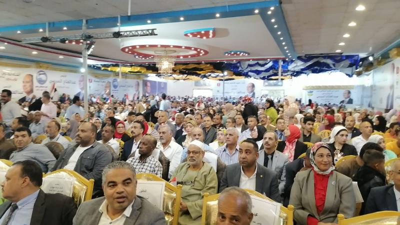 انطلاق مؤتمر دعم وتأييد المرشح الرئاسي عبد الفتاح السيسي برأس غارب