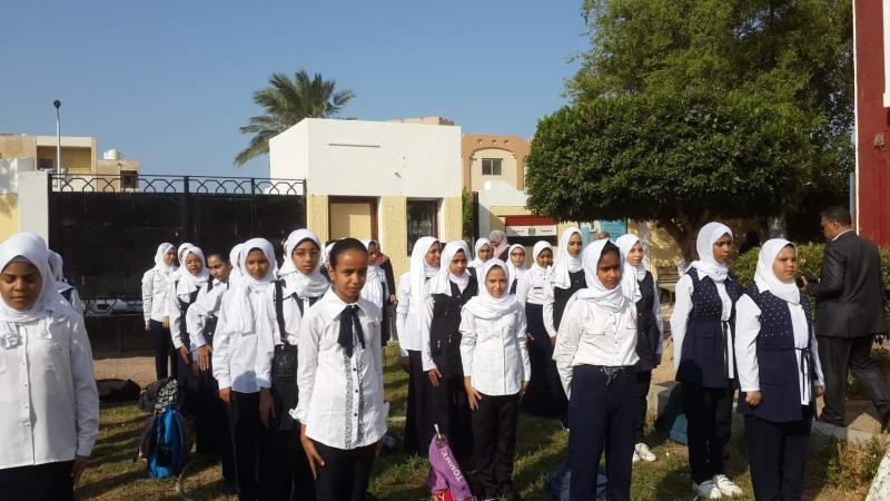 خط أحمر