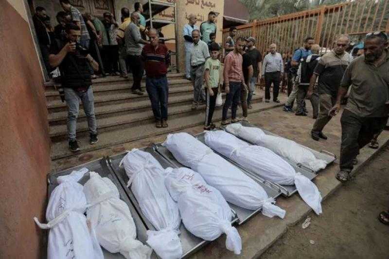 15 شهيدا بقصف إسرائيلي استهدف منزلين في رفح